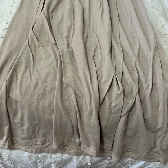 Maxi Dress - Picture 2 of 8